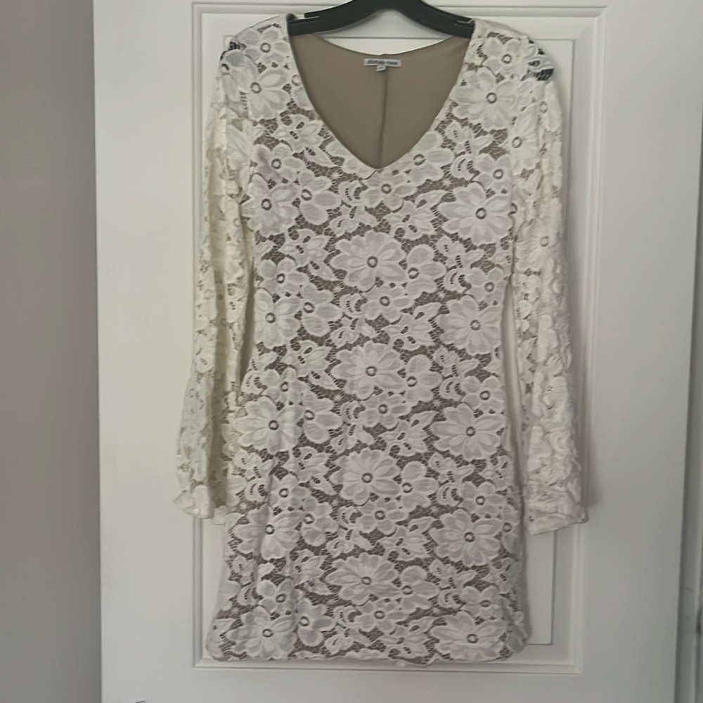 White lace dress